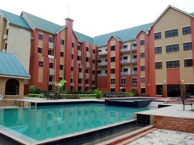 Hotel Hawthorn Suites By Wyndham Abuja - Bild 2