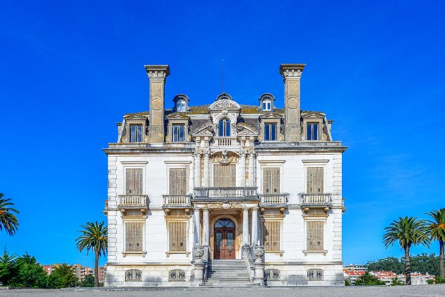 Figueira da Foz in Portugal Strand Sehenswürdigkeiten