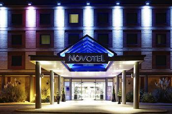 Hotel Novotel London Heathrow Airport - M4 Jct 4 - Bild 1