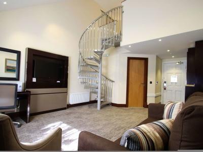 Hotel Ramada by Wyndham Birmingham Solihull - Bild 3