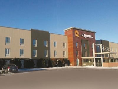 Hotel La Quinta Inn & Suites by Wyndham New Cumberland-Harrisburg - Bild 3