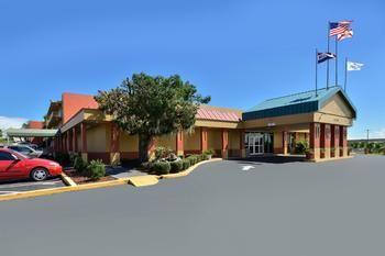 Americas Best Value Inn Port Canaveral - Bild 1