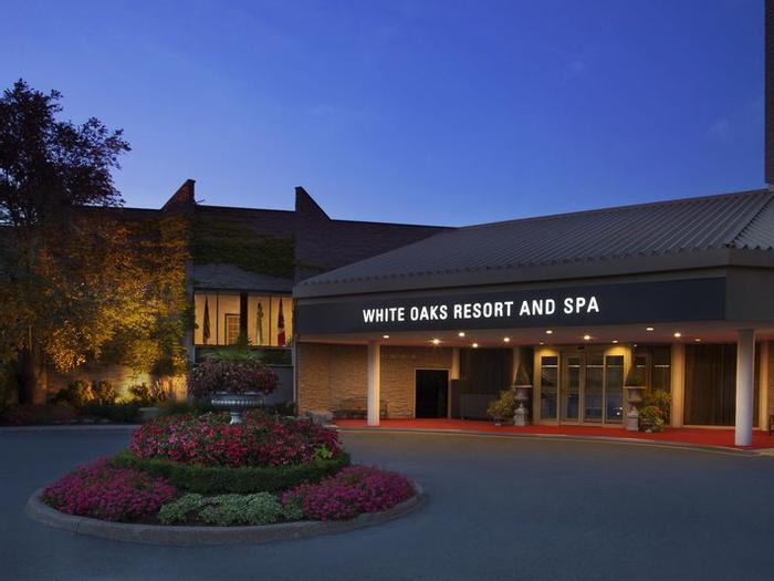 Hotel White Oaks Resort & Spa - Bild 1