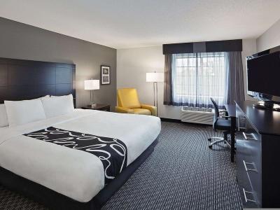 Hotel La Quinta Inn & Suites by Wyndham Cleveland Macedonia - Bild 5