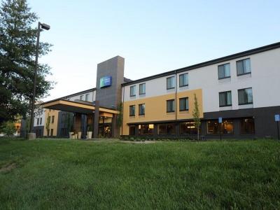 Hotel Holiday Inn Express Brentwood South - Cool Springs - Bild 4