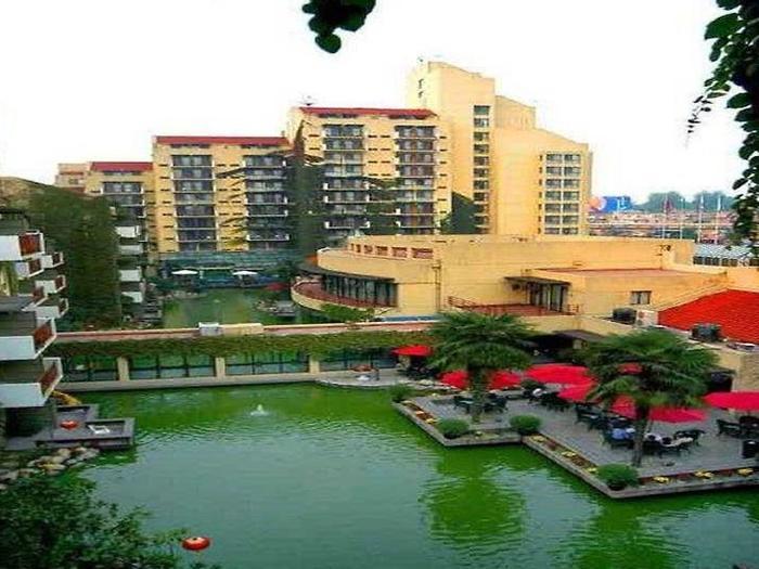 Jianguo Hotel - Bild 1