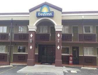 Hotel Days Inn by Wyndham Hot Springs - Bild 4
