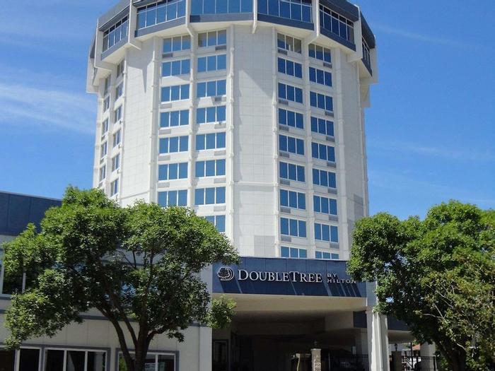 DoubleTree by Hilton Hotel Jefferson City - Bild 1