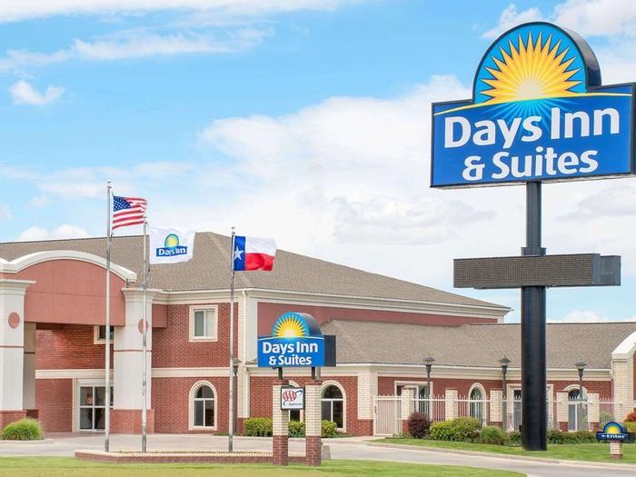 Hotel Days Inn & Suites by Wyndham Dumas - Bild 1