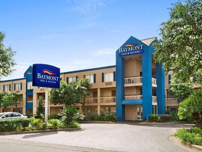 Hotel Baymont By Wyndham Gainesville I-75 - Bild 1