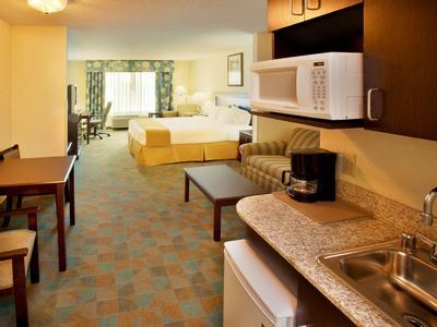 Hotel Holiday Inn Express & Suites Altoona - Des Moines - Bild 4