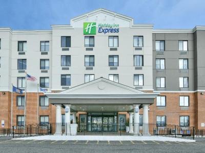 Hotel Holiday Inn Express Staten Island West - Bild 2