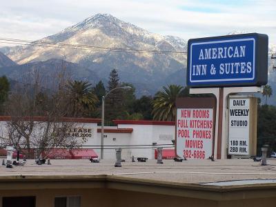 Hotel American Inn & Suites - Bild 2