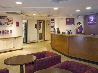 Premier Inn London Gatwick Airport (A23 Airport Way) Hotel - Bild 3