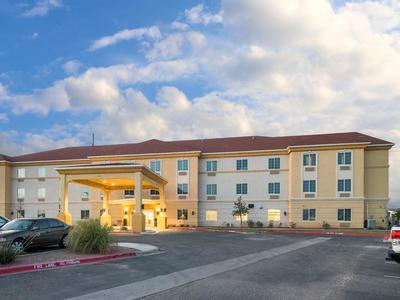 Hotel Comfort Inn & Suites - Bild 5