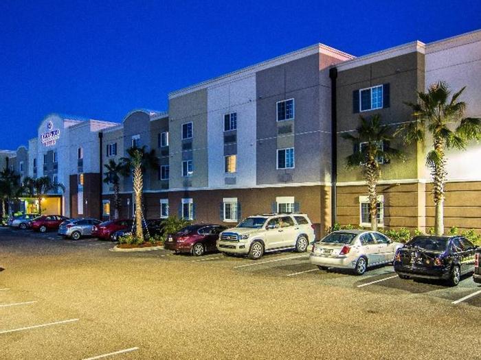 Hotel Candlewood Suites Jacksonville East Merril Road - Bild 1
