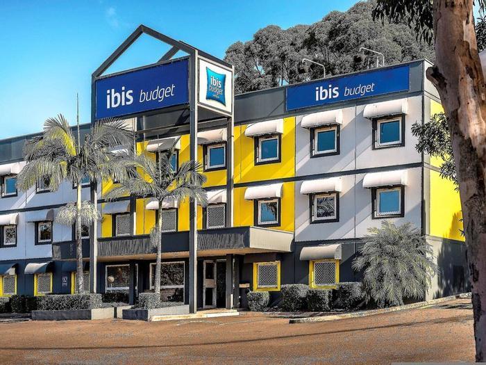 Hotel Ibis budget Enfield - Bild 1