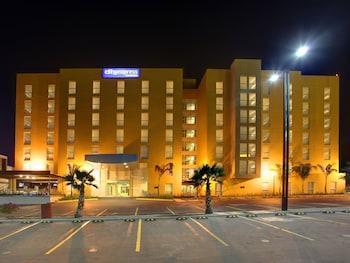 Hotel City Express Querétaro Juríca - Bild 3