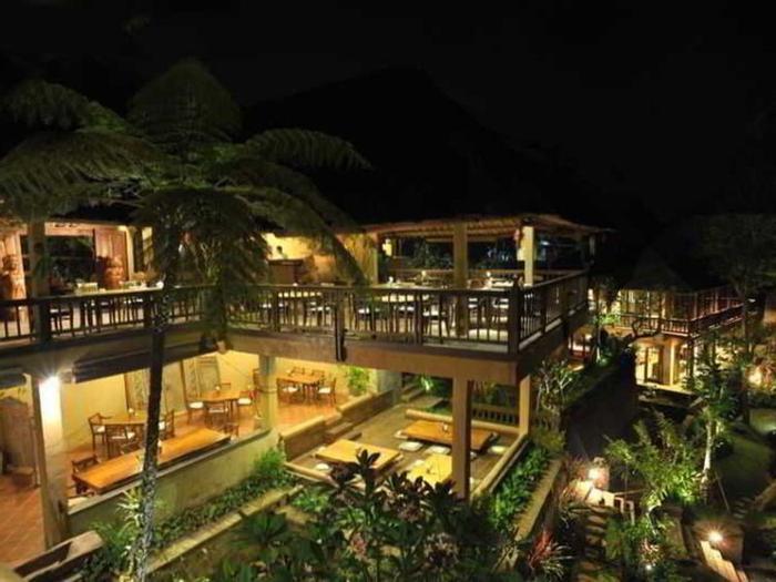 Hotel The Kampung Resort Ubud - Bild 1