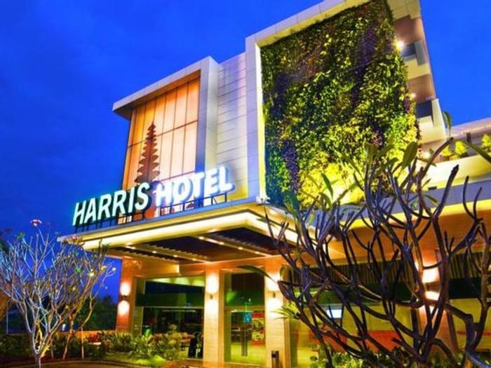 Harris Hotel Kuta Galeria - Bild 1