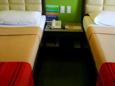 Hotel Express Inn Cebu - Bild 5