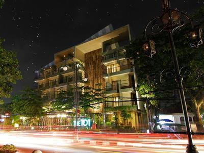 Hotel THE 1O1 Bandung Dago - Bild 2