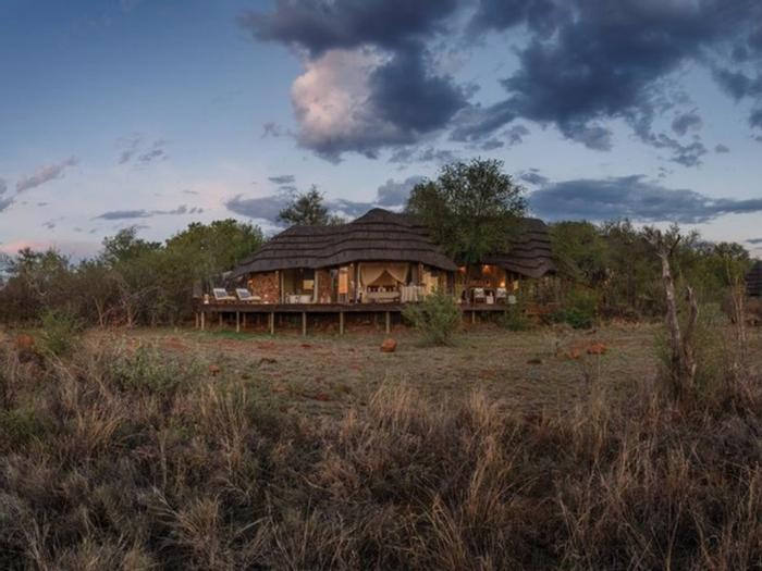 Hotel Madikwe Hills Private Game Lodge - Bild 1