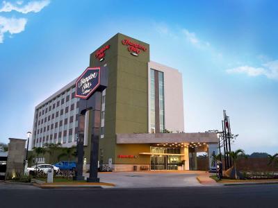 Hotel Hampton Inn by Hilton Villahermosa - Bild 2