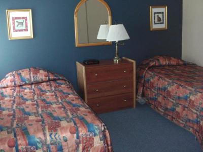 Hotel Holiday Villa Resorts - Beaupre Mont Sainte Anne - Bild 5