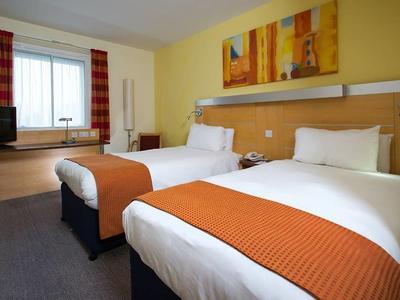 Hotel Holiday Inn Express Bedford - Bild 2