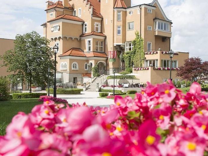 Hotel Schloss Mönchstein - Bild 1