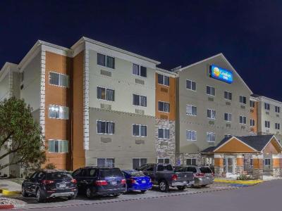 Hotel Comfort Inn & Suites - Bild 2