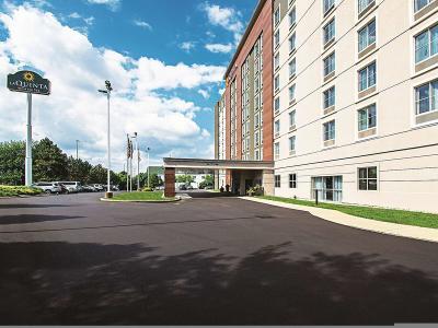 Hotel La Quinta Inn & Suites by Wyndham Cincinnati Sharonville - Bild 3
