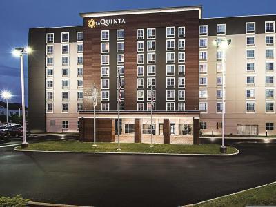 Hotel La Quinta Inn & Suites by Wyndham Cincinnati Sharonville - Bild 2