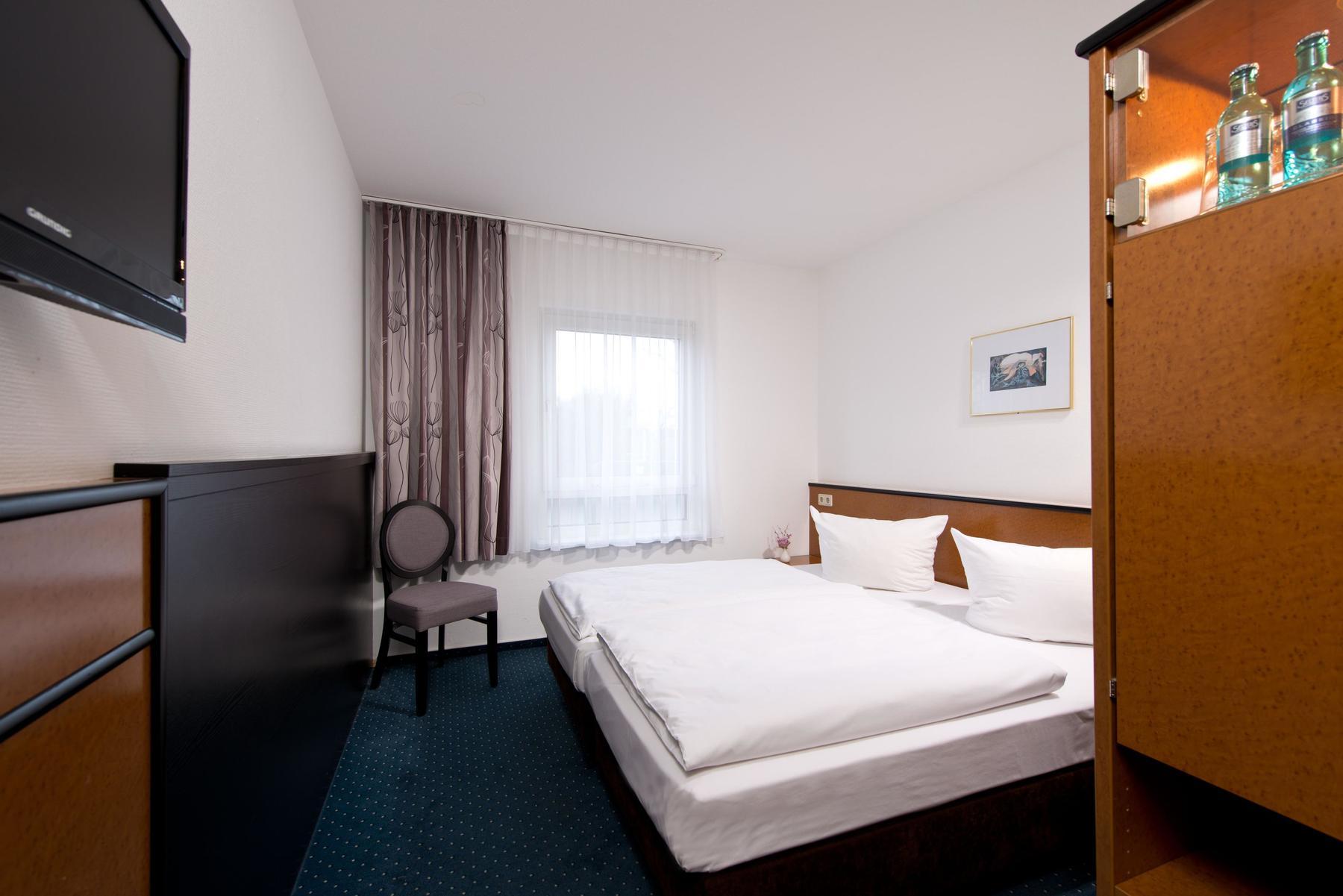 Hotel Aspire Frankfurt Airport, Trademark Collection by Wyndham - Bild 1