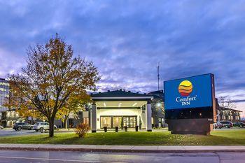 Hotel Comfort Inn Montreal Aeroport - Bild 5