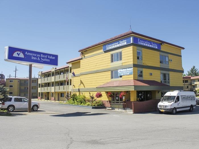 Hotel Americas Best Value Inn & Suites Anchorage Airport - Bild 1