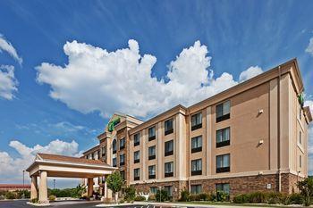 Hotel Holiday Inn Express & Suites Selma - Bild 2