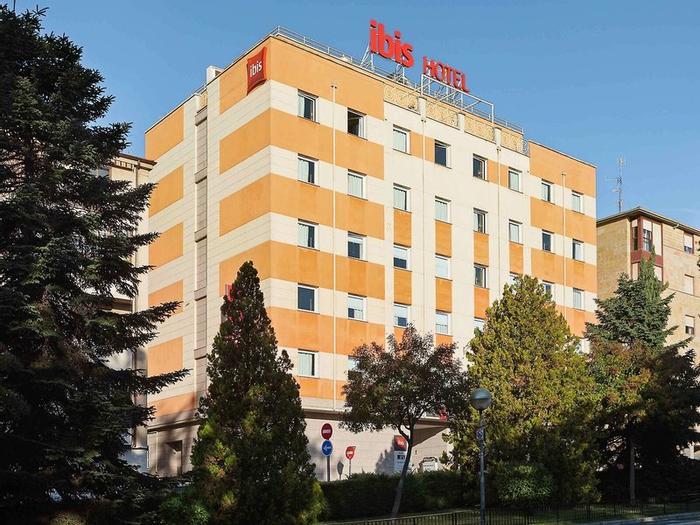 Hotel Ibis Salamanca - Bild 1