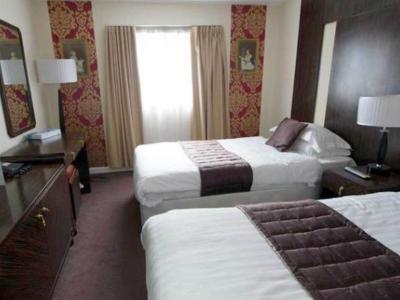 Hotel Ramada by Wyndham Oldbury Birmingham - Bild 5