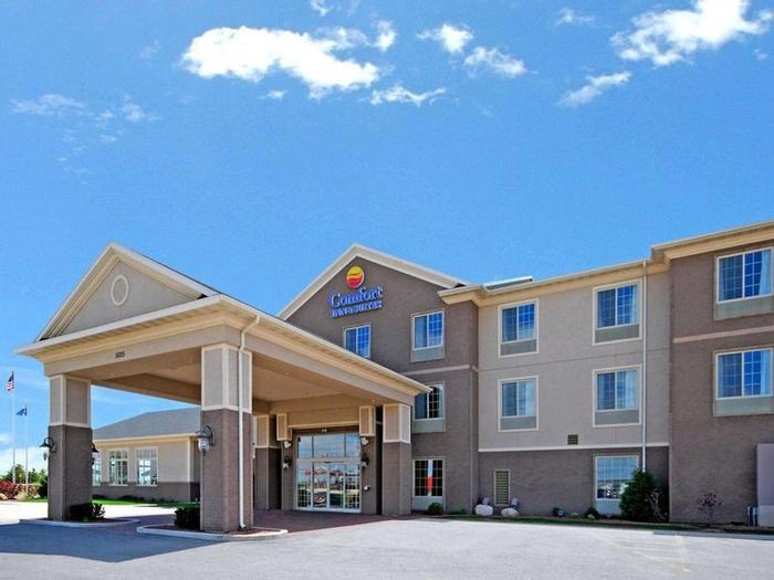 Comfort Inn & Suites Madison North - Bild 1