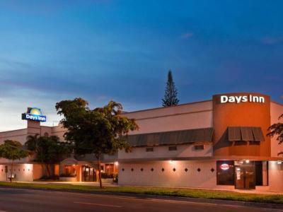 Hotel Days Inn by Wyndham Miami Airport North - Bild 3
