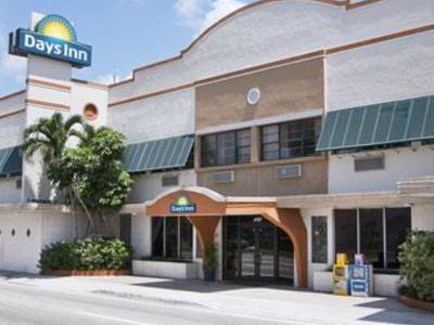 Hotel Days Inn by Wyndham Miami Airport North - Bild 2