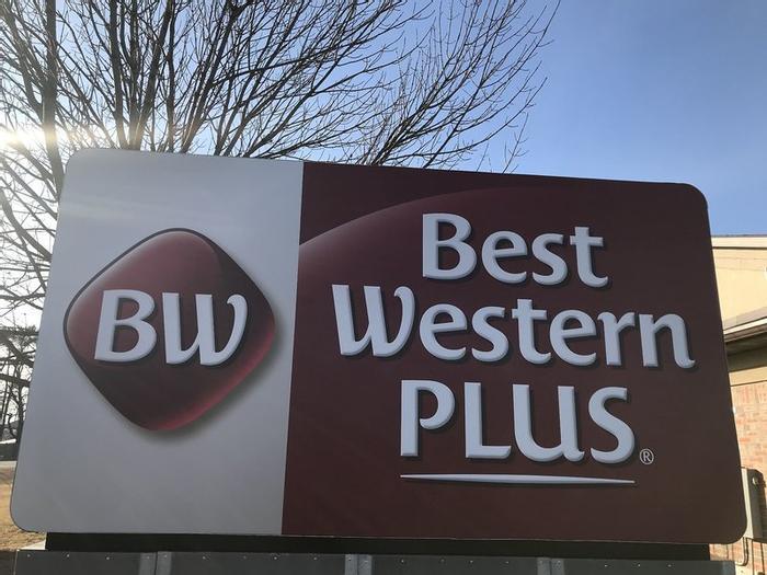 Best Western Plus Altoona Inn - Bild 1