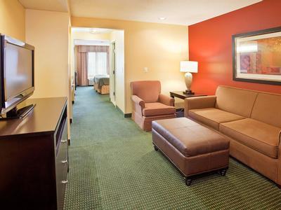 Holiday Inn Express Hotel & Suites Norfolk - Bild 3