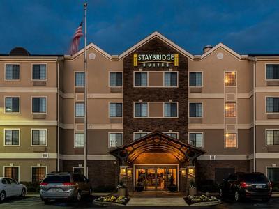 Staybridge Suites Hotel - Bild 5