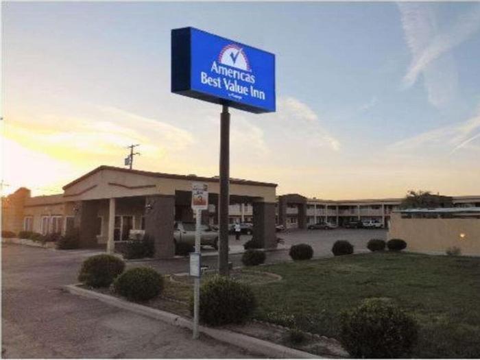 Americas Best Value Inn Hanford - Bild 1