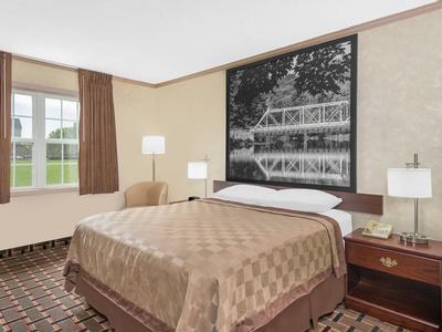 Hotel Super 8 by Wyndham Maumee/Toledo, OH - Bild 5