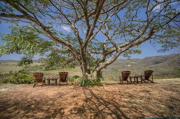 Hotel Abangane Guest Lodge - Bild 1