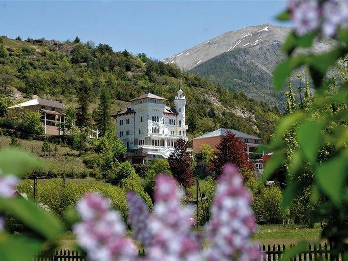 Hotel Château Des Magnans - Bild 1